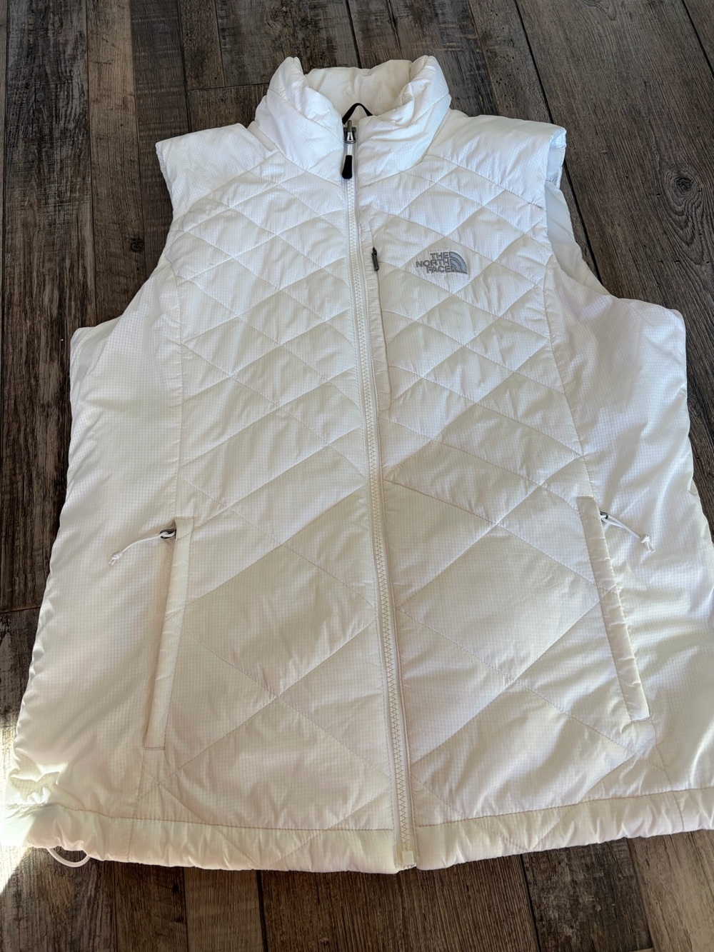 Women’s North Face Puffer Vest